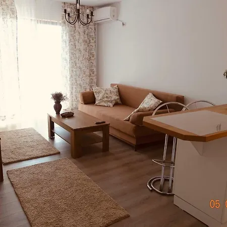 Apartament California * Mamaia